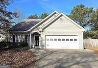 Building Photo - 303 Apache Dr