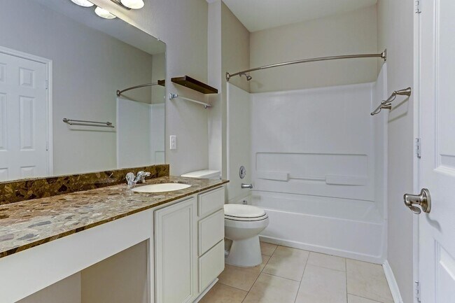 Building Photo - 11108 Helms Deep Dr