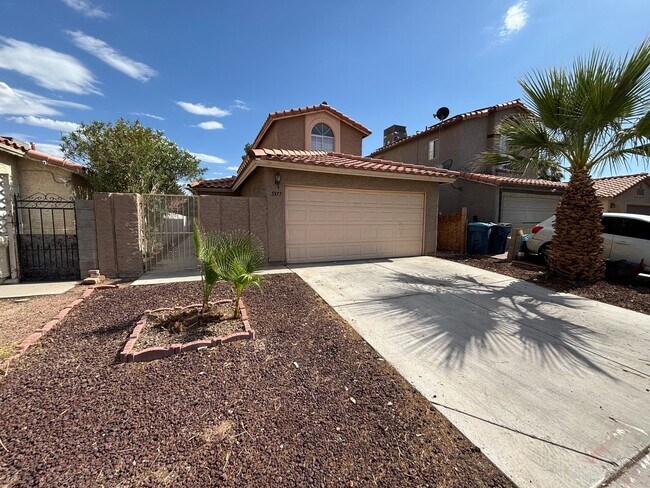 Building Photo - Cute 3Bed/2Bath, 2-Story Home located in t...