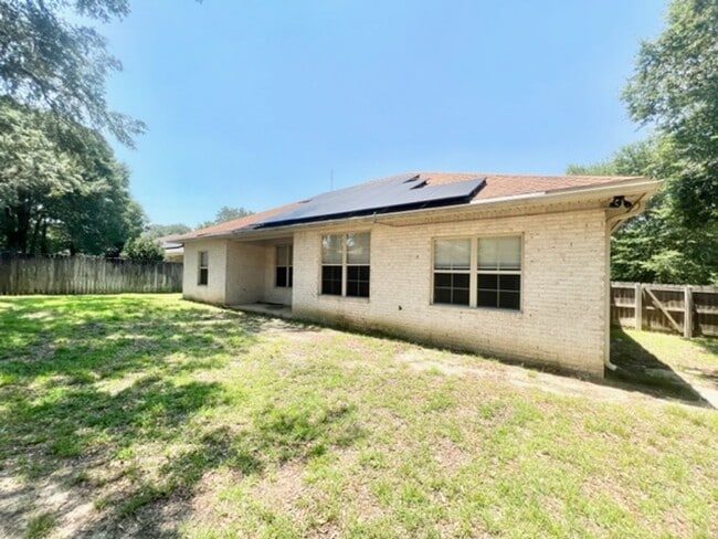 Building Photo - 113 Kailyn Ct