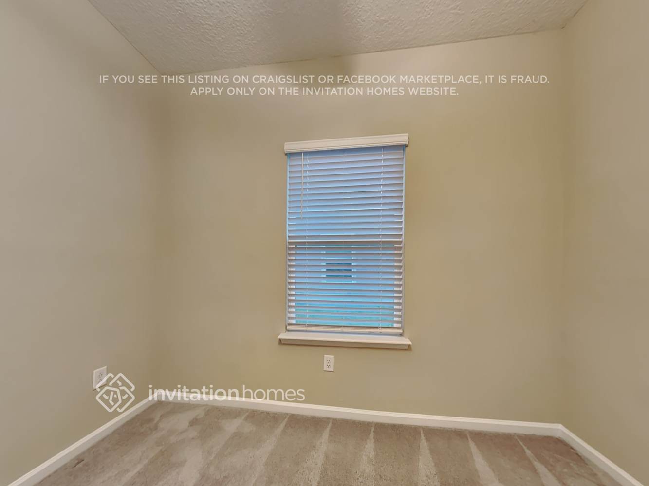 Building Photo - 9920 Lemon Grass Ln