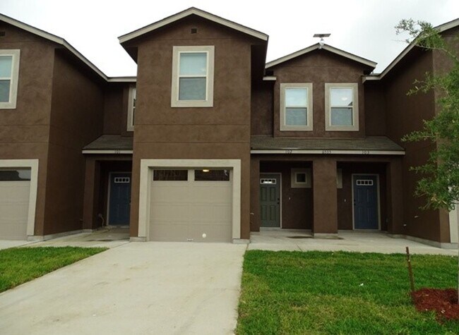 Building Photo - 6535 Marcel Wy