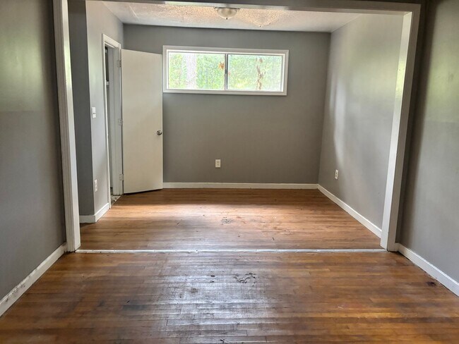 Building Photo - 1526 W McDowell Rd