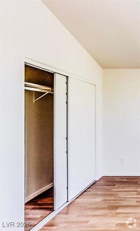 Building Photo - 9652 Gisborn Dr