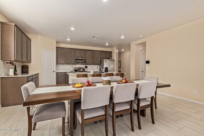 Building Photo - 25443 W Graham Trl