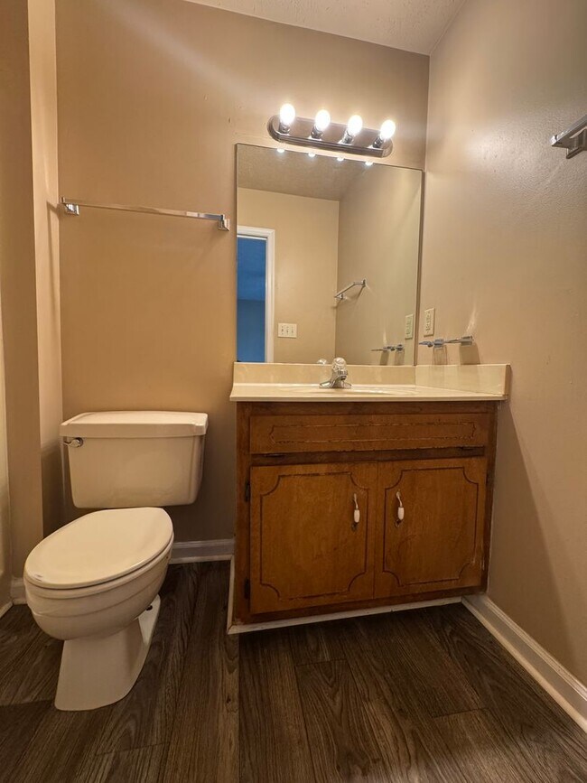 Building Photo - 292 Audrea Ln