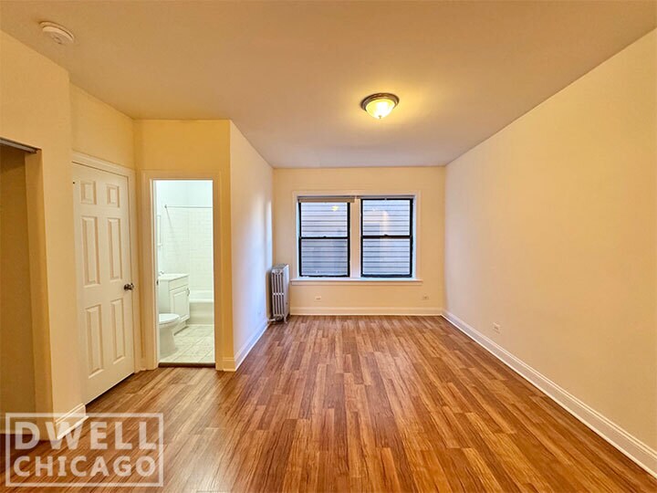 Primary Photo - 1746 N Humboldt Blvd