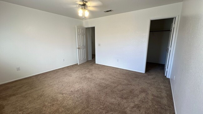 Building Photo - (APPLICATION PENDING) West Lancaster Home