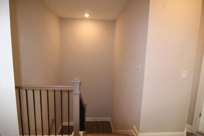 Building Photo - 132 Boxcar Wy SE