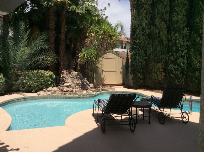 Building Photo - Stunning 2-story home offering 3 bedrooms, 2.5 bathrooms, with Pool