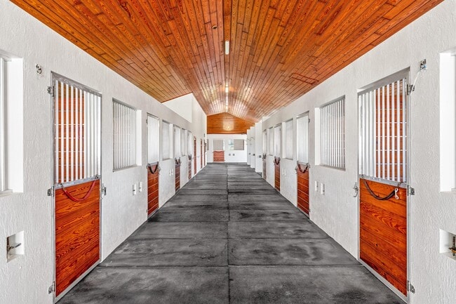 Building Photo - 3473 Grand Prix Farms Rd
