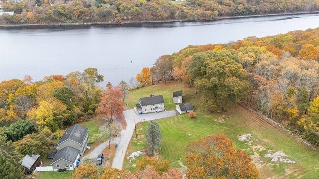 Building Photo - 23 Waldo Rd