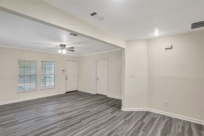 Building Photo - 707 N Tennessee St