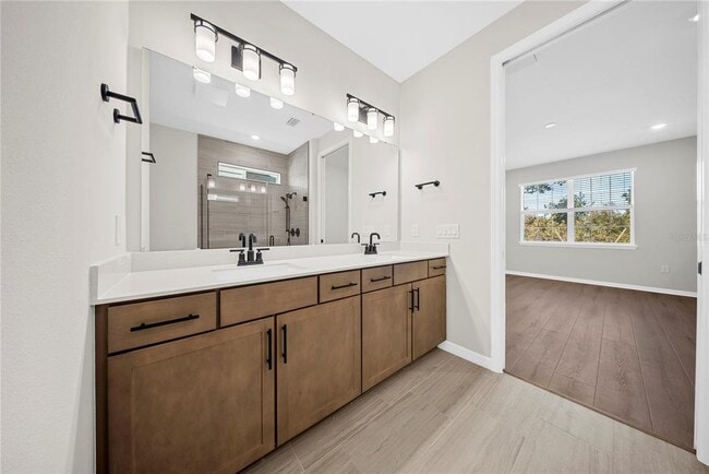 Building Photo - 8123 Fenton St