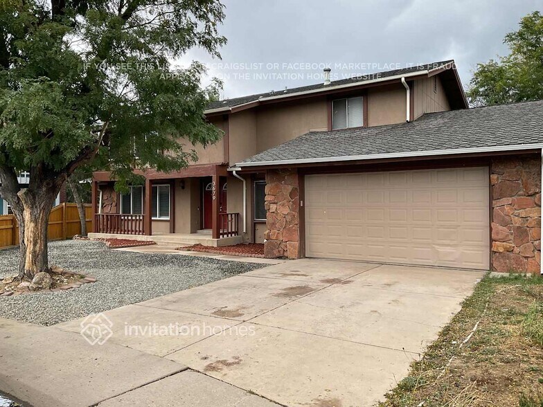 Primary Photo - 3679 S Helena Way