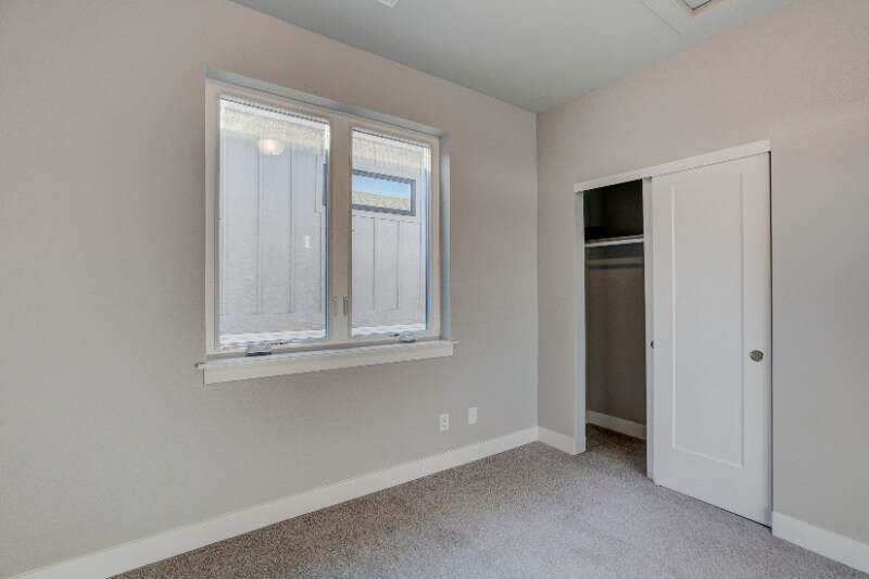 Building Photo - 819 Cherokee Dr