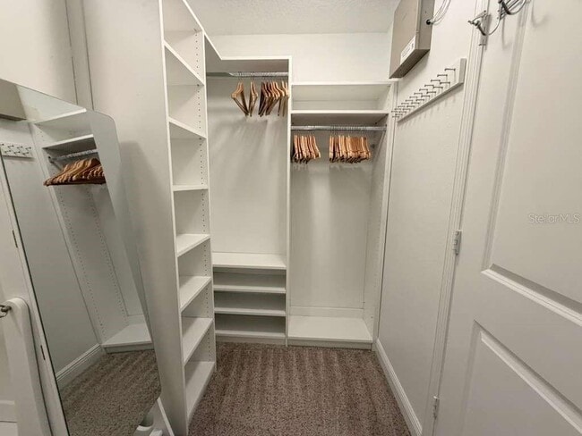 Building Photo - 11737 Verrazano Dr