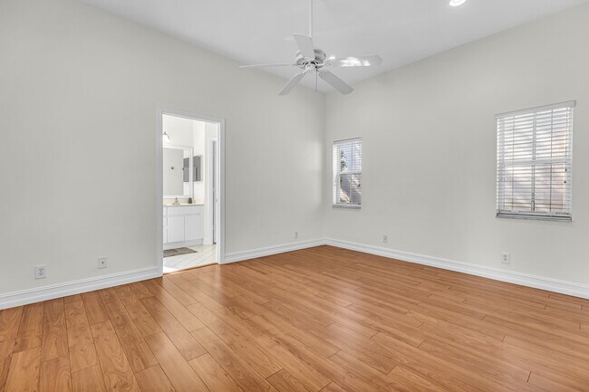 Building Photo - 1579 Banyan Way