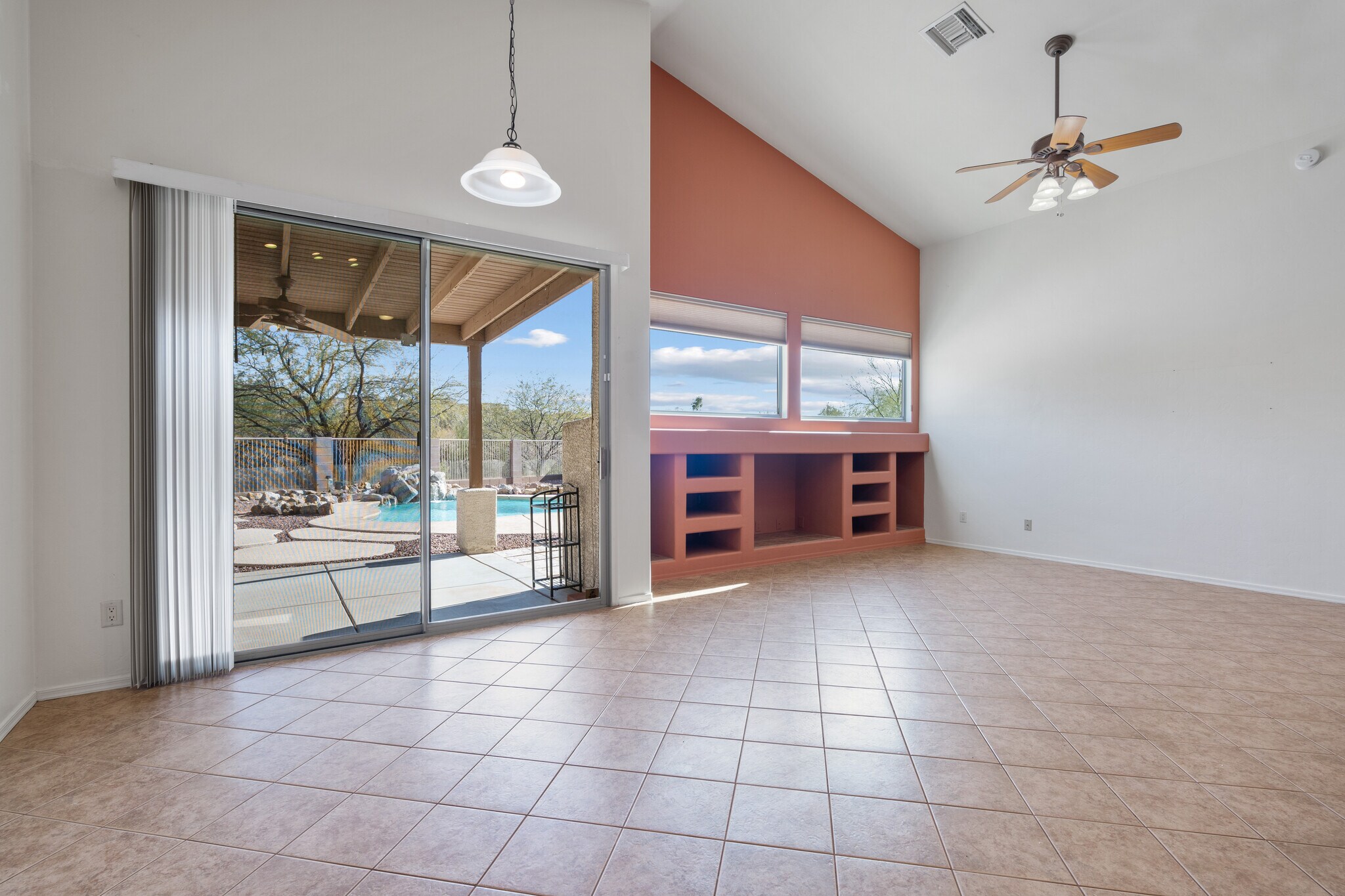 Building Photo - 10825 S Fairway Point Ct