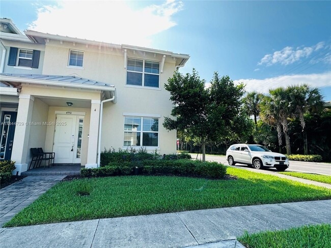 Primary Photo - 4950 Eucalyptus Dr
