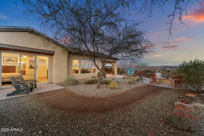 Building Photo - 3672 Ridgeview Ter