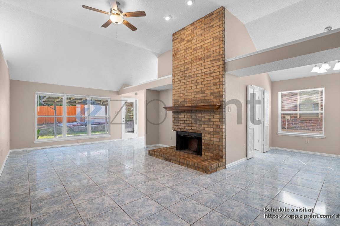 Building Photo - 6724 Mountain Cedar Ln