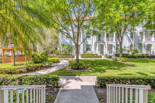 Building Photo - 4320 Blowing Point Pl