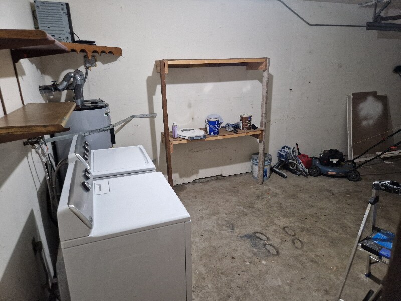 Building Photo - 17917 Bennett Rd