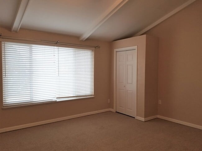 Building Photo - 4 Bedroom Home for Rent Westwood-Minden