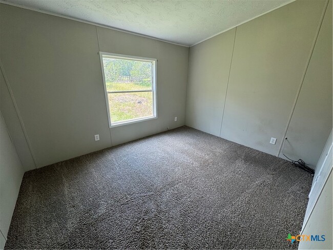 Building Photo - 140 Oak Mesa