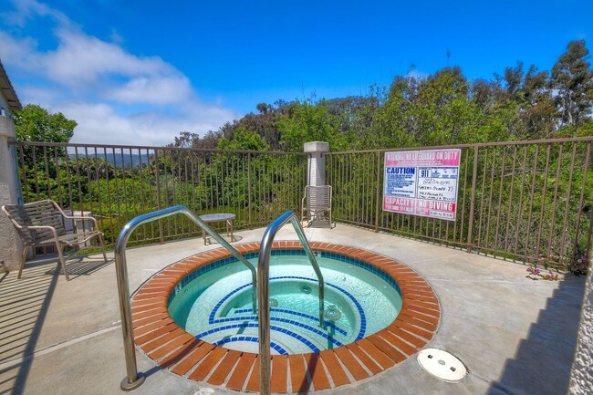 Building Photo - 1Bed/1Bath Condo in La Costa! ~ Altiva
