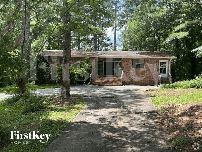 Building Photo - 1763 Highland Pl