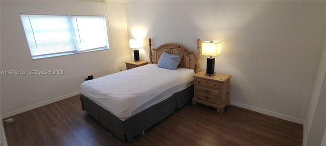 Building Photo - 6090 NW 64th Ave