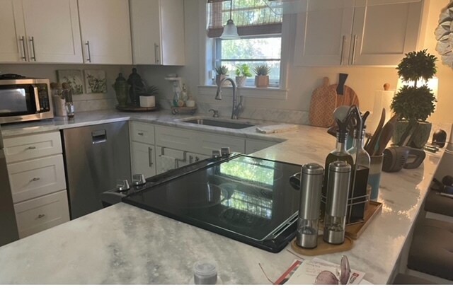 Building Photo - 2107 Riverdale Rd