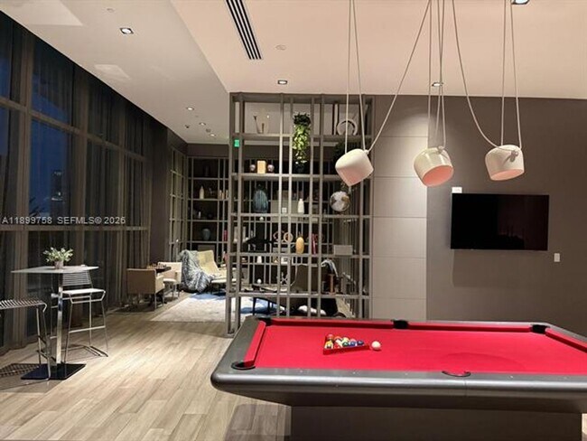 Building Photo - 1100 S Miami Ave