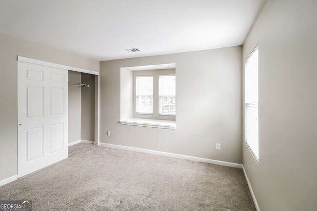 Building Photo - 3260 Sable Trl