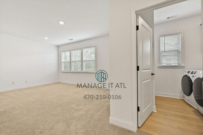 Building Photo - Beautiful 5 bedroom house in Cumming, GA