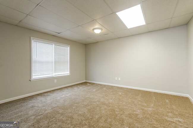 Building Photo - 89 Summer Creek Pl