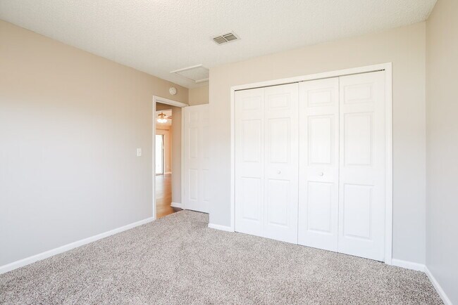 Building Photo - 1821 Sheraton Lakes Cir