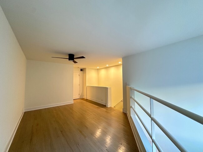 Building Photo - 959 W Grace St