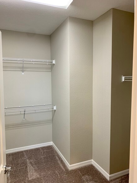 Building Photo - 16066 Micelli Dr