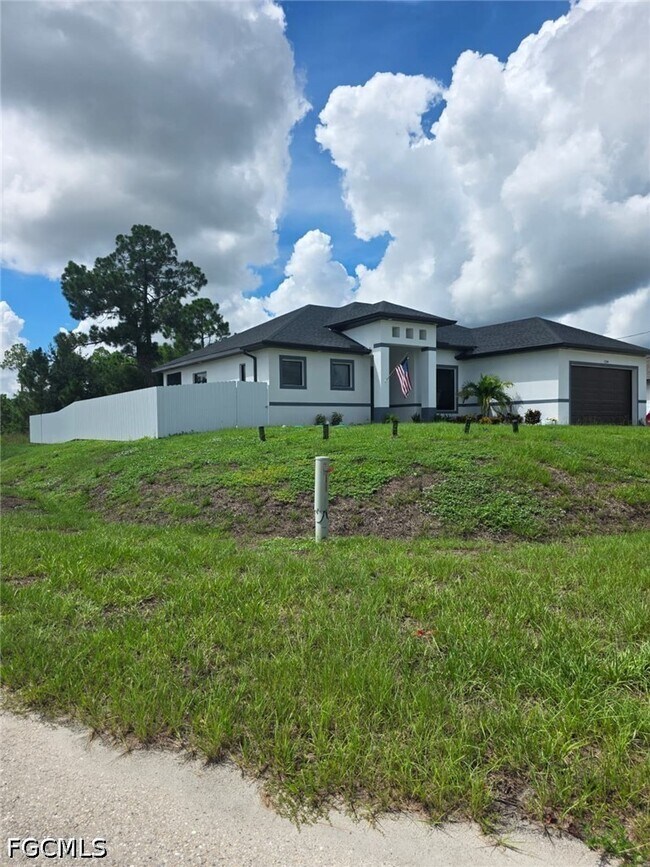 Building Photo - 1254 Nimitz Blvd