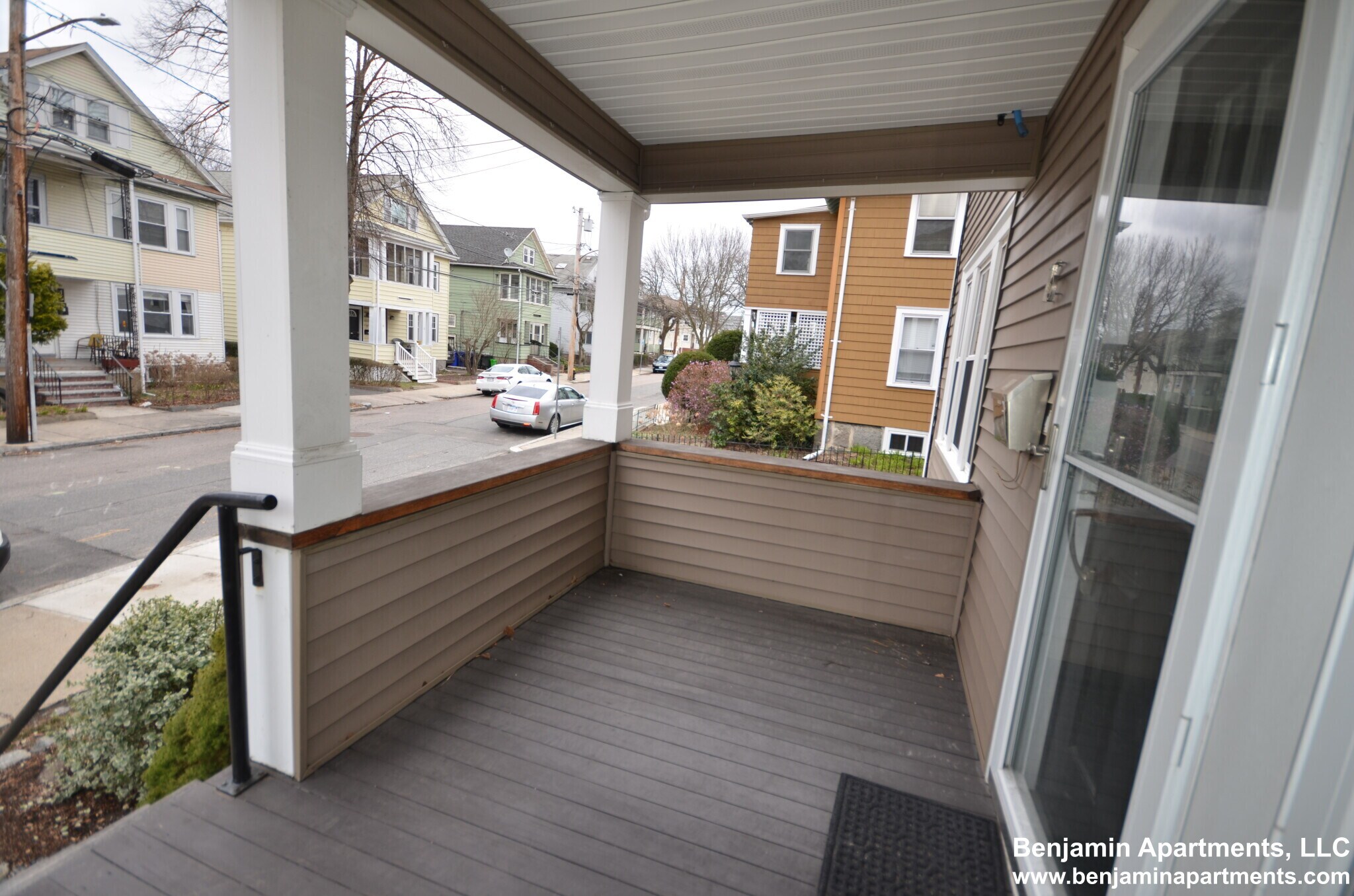 Building Photo - 15 Elmira St