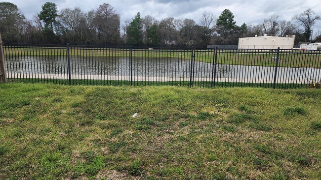 Building Photo - 22207 Greengate Dr