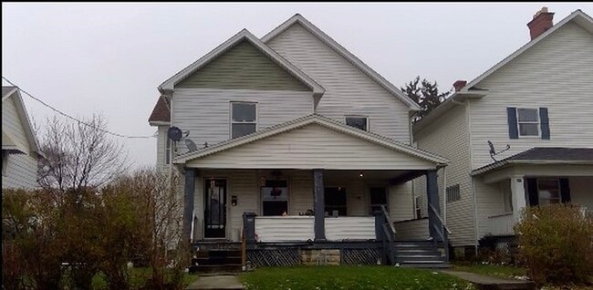 Building Photo - 508/510 Oak - Duplex