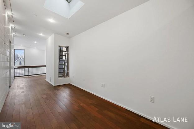 Building Photo - 1250 Kearny St NE