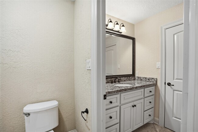 Building Photo - 536 Stephen F Austin Dr