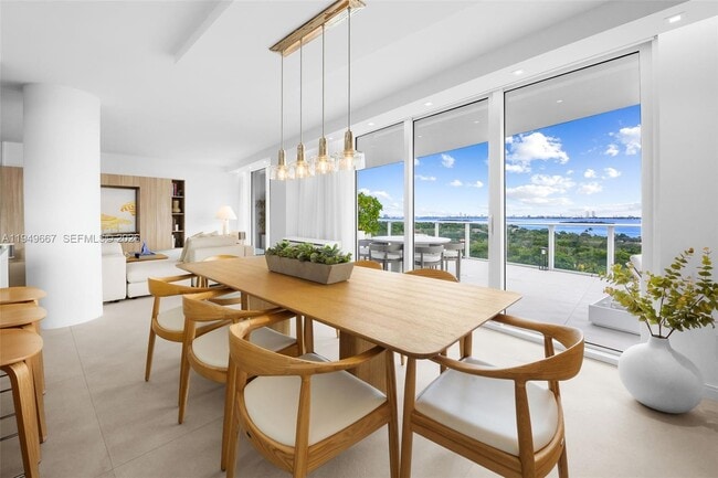 Building Photo - 4250 Biscayne Blvd