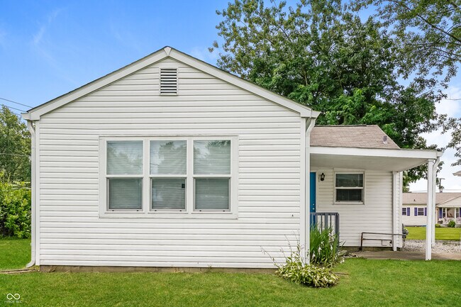 Building Photo - 124 Rose Ln