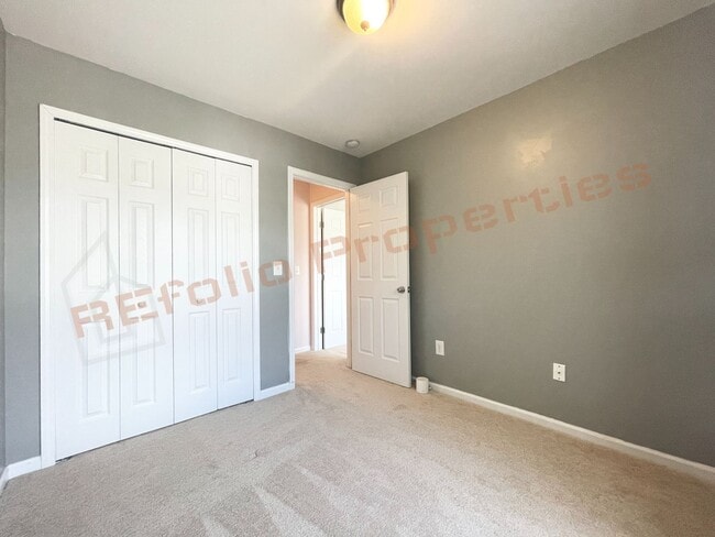 Building Photo - 1304 Cozart St